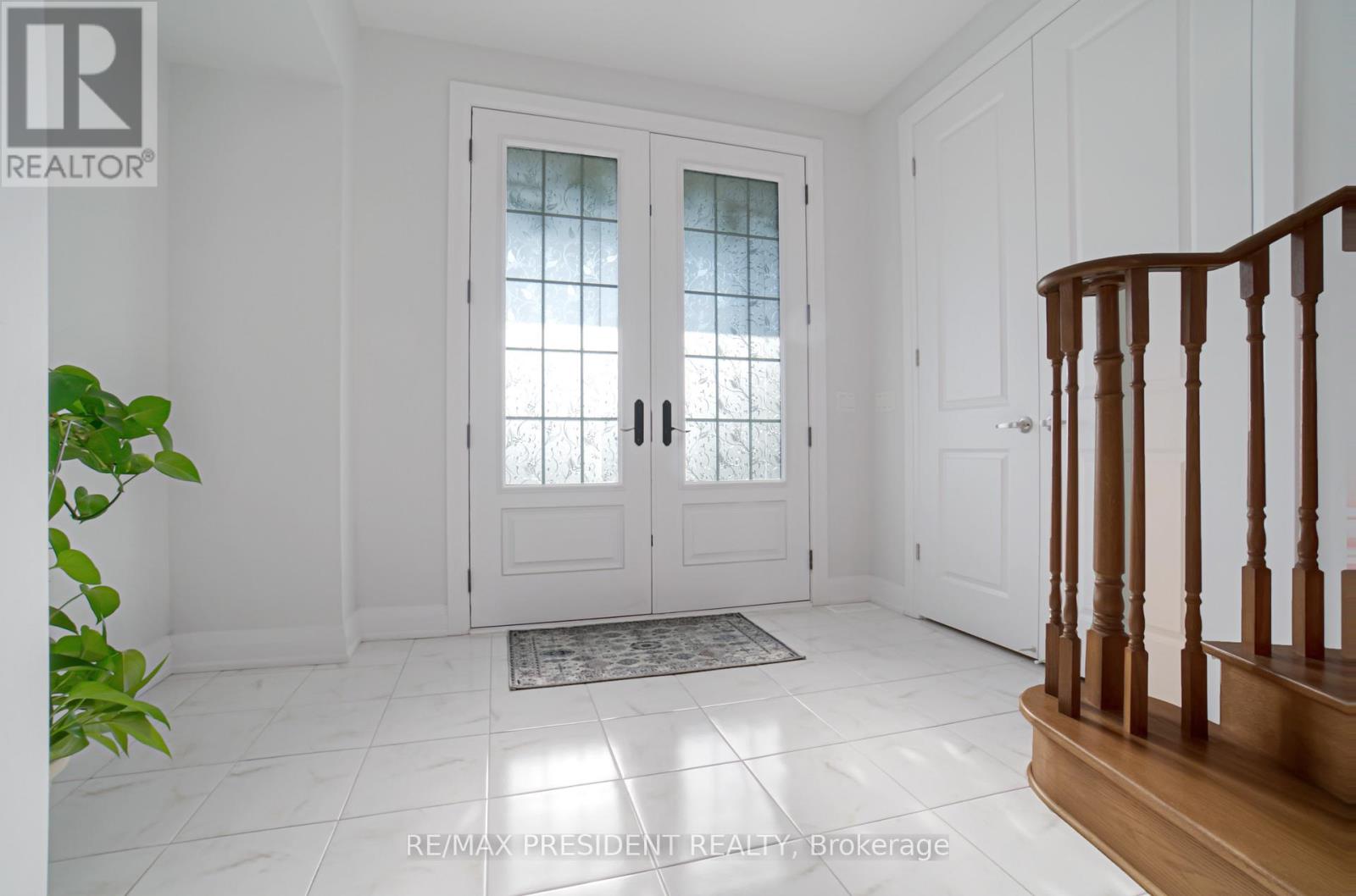 142 Prince Charles Crescent, Woodstock, Ontario  N4T 0N1 - Photo 5 - X12998818