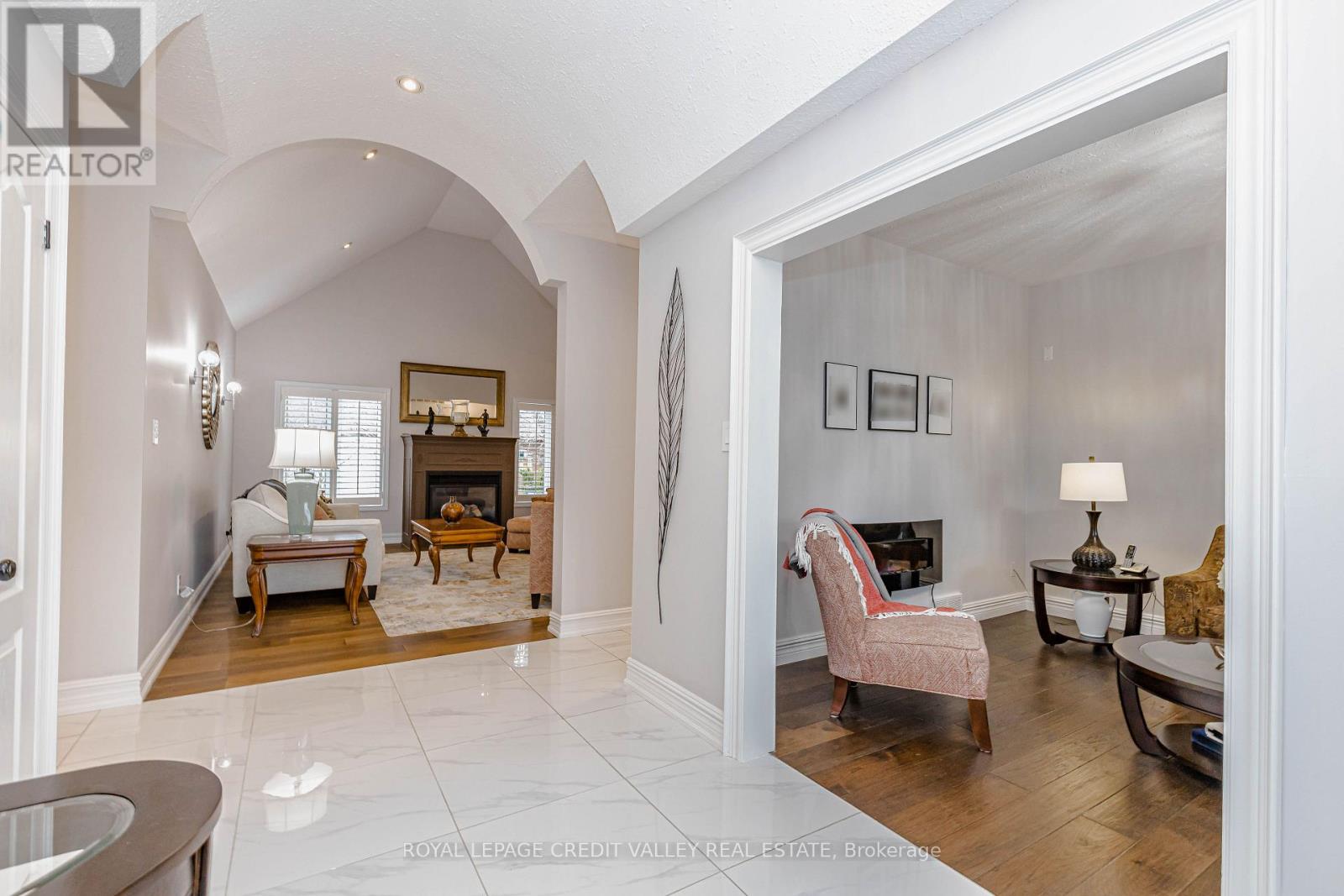 48 Rayburn Meadows Road, East Garafraxa, Ontario  L9W 7E7 - Photo 13 - X12998836