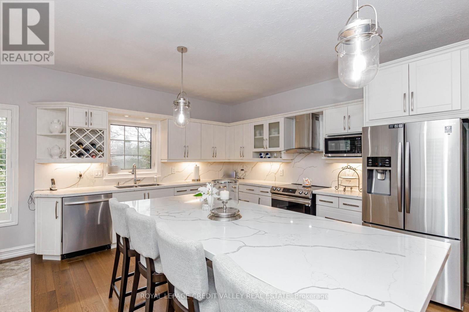 48 Rayburn Meadows Road, East Garafraxa, Ontario  L9W 7E7 - Photo 20 - X12998836