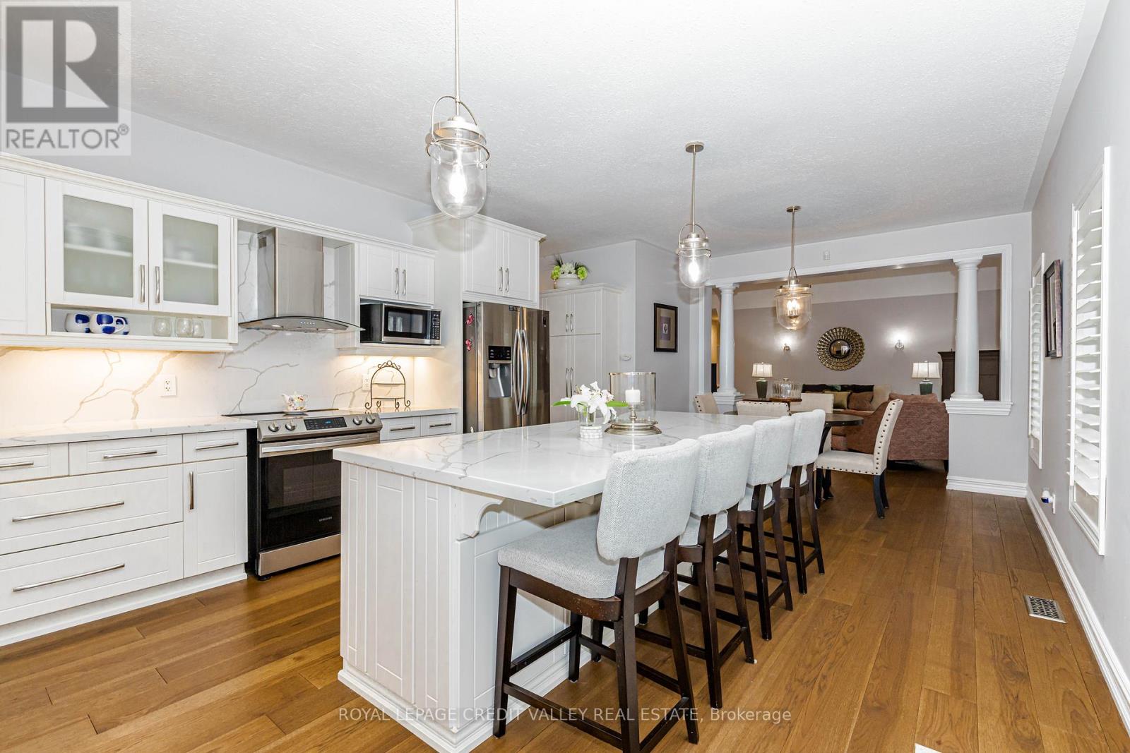 48 Rayburn Meadows Road, East Garafraxa, Ontario  L9W 7E7 - Photo 24 - X12998836