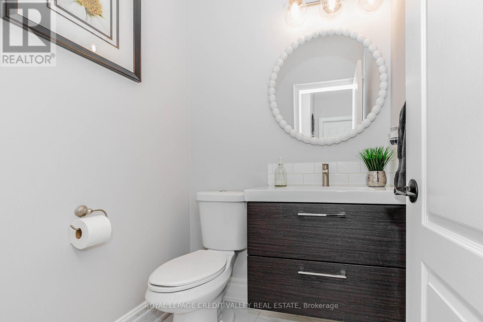 48 Rayburn Meadows Road, East Garafraxa, Ontario  L9W 7E7 - Photo 34 - X12998836