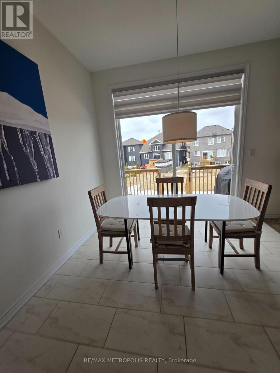 298 Ramblewood Drive, Wasaga Beach, Ontario  L9Z 0C4 - Photo 9 - S12997690