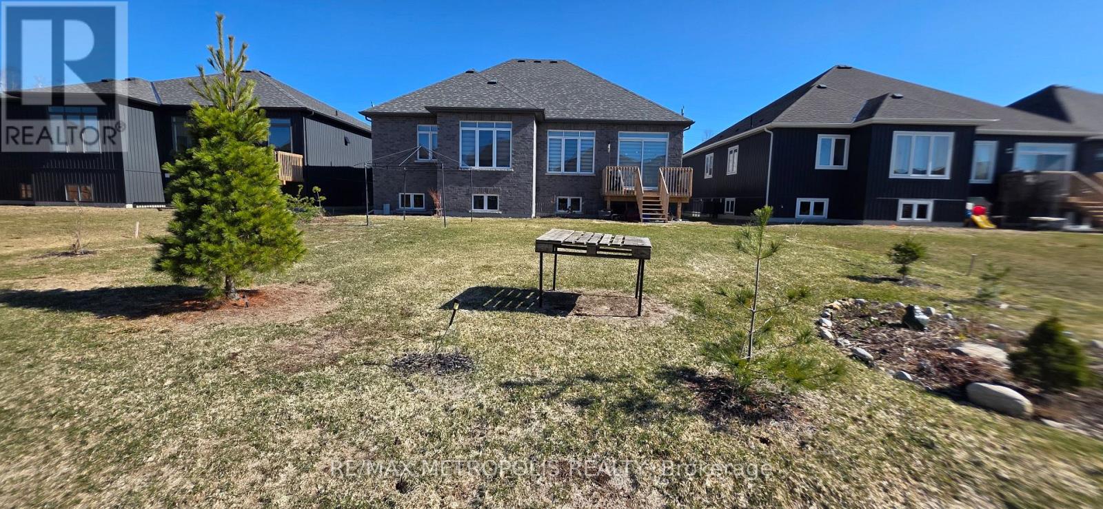 298 Ramblewood Drive, Wasaga Beach, Ontario  L9Z 0C4 - Photo 14 - S12997690