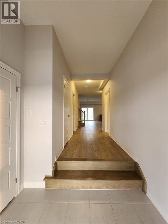 131 Hillcrest Road, Port Colborne, Ontario  L3K 6E4 - Photo 2 - 40820835