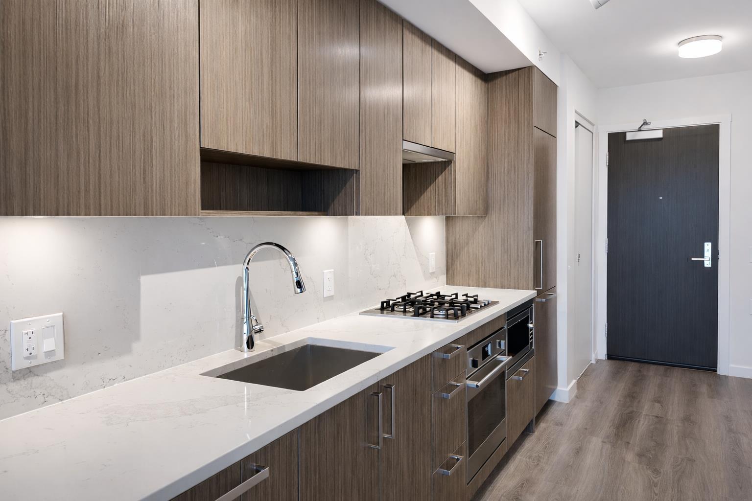 3503 13350 Central Avenue, Surrey, British Columbia V3T 0S1 - Photo 4 - R3111444