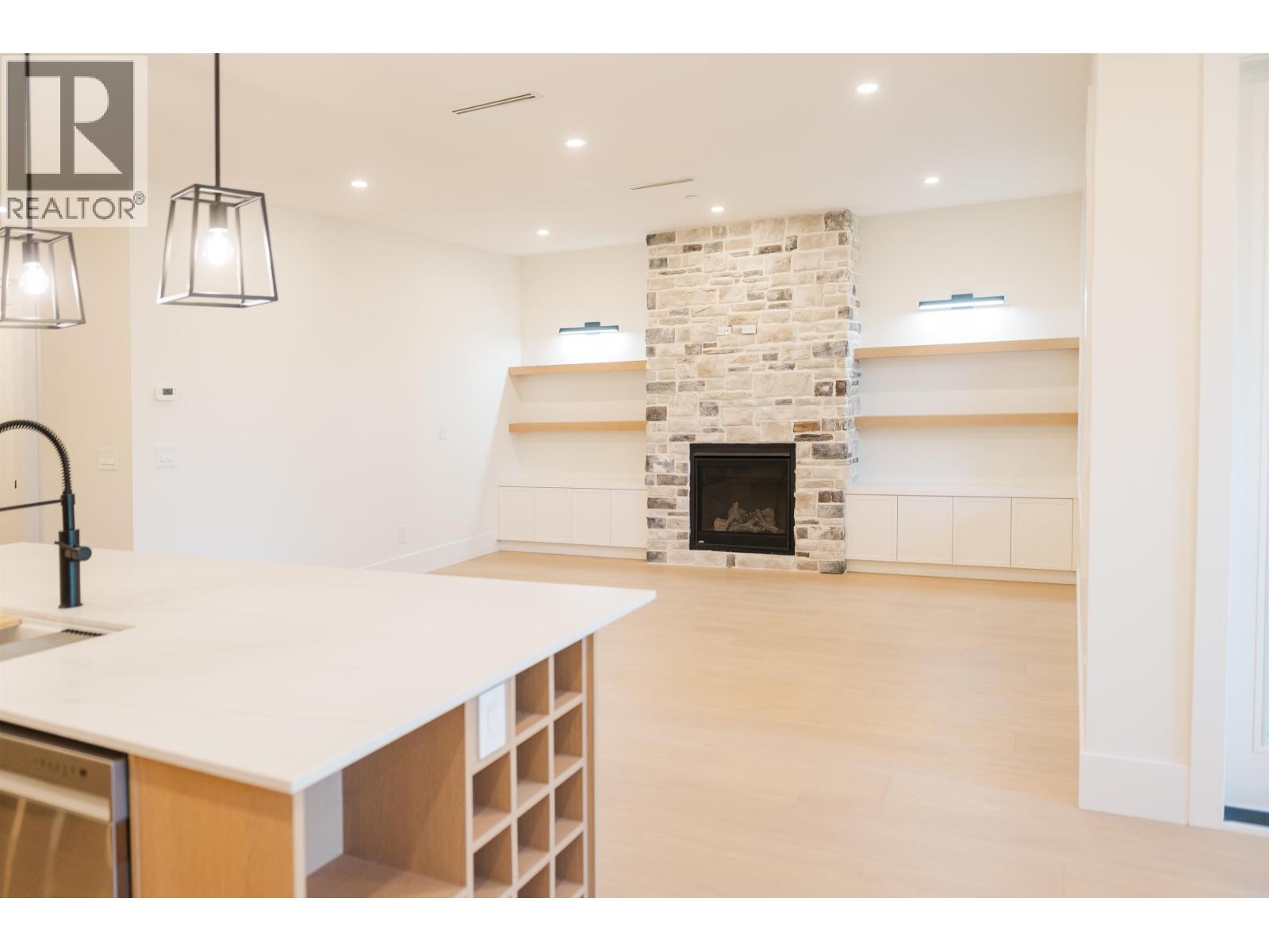 2 12050 York Street, Maple Ridge, British Columbia  V2X 5R9 - Photo 6 - R3106870