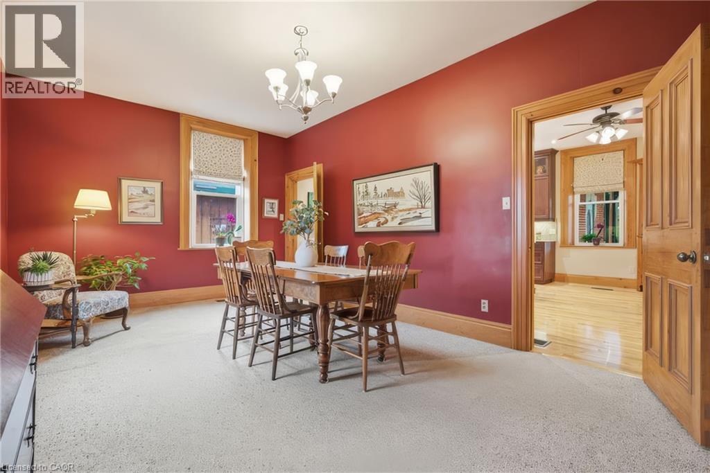 24 Queensway Drive, St. Jacobs, Ontario  N0B 2N0 - Photo 30 - 40820472