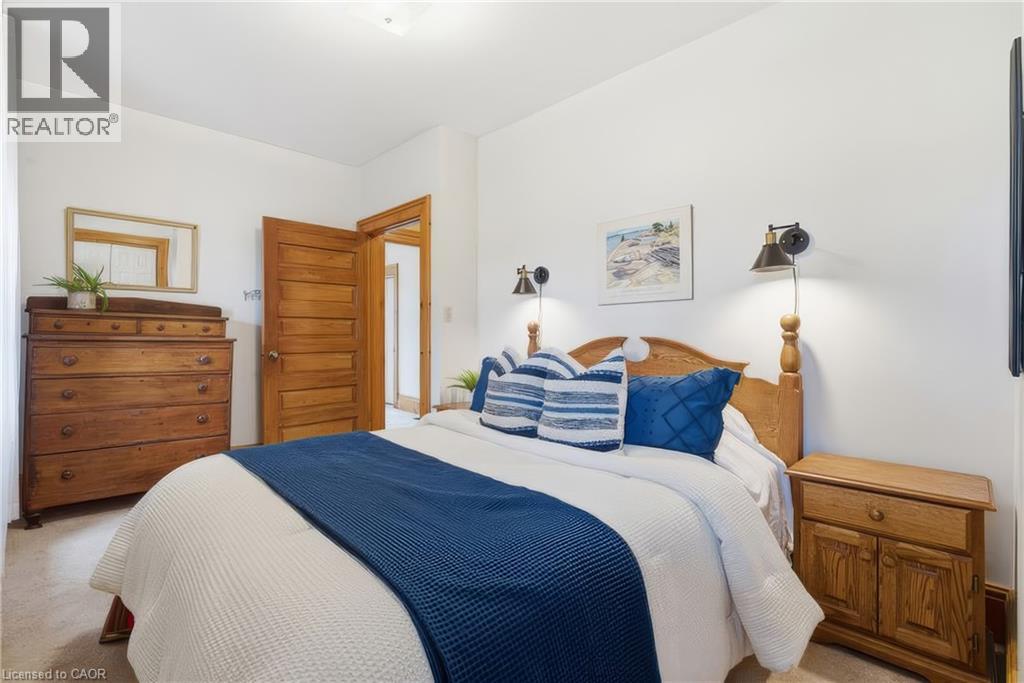 24 Queensway Drive, St. Jacobs, Ontario  N0B 2N0 - Photo 35 - 40820472