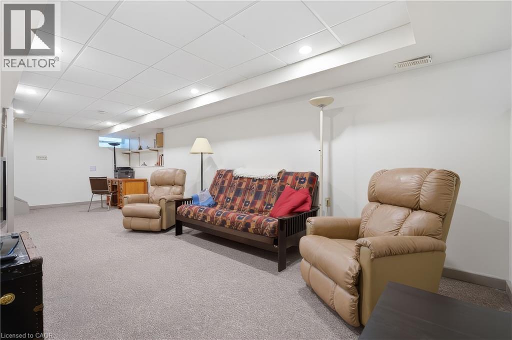 24 Queensway Drive, St. Jacobs, Ontario  N0B 2N0 - Photo 41 - 40820732