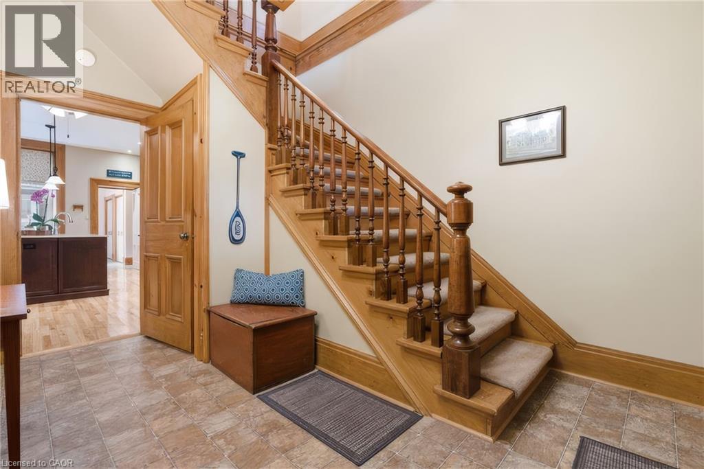 24 Queensway Drive, St. Jacobs, Ontario  N0B 2N0 - Photo 24 - 40820732