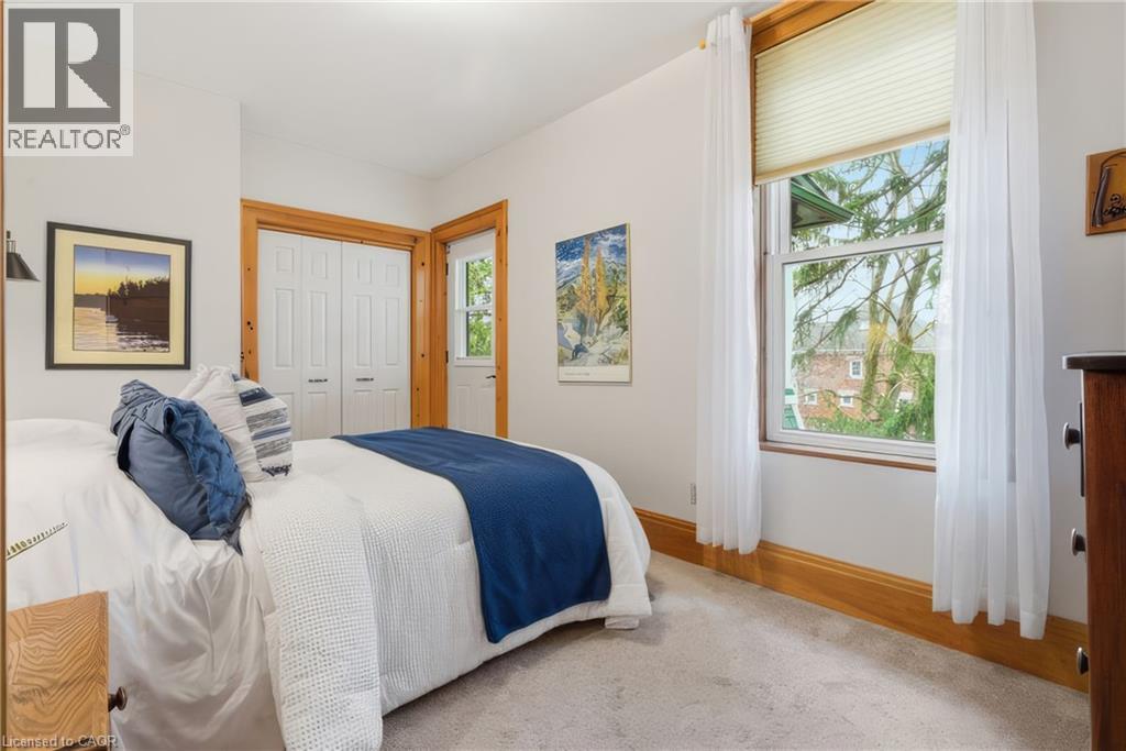 24 Queensway Drive, St. Jacobs, Ontario  N0B 2N0 - Photo 33 - 40820732