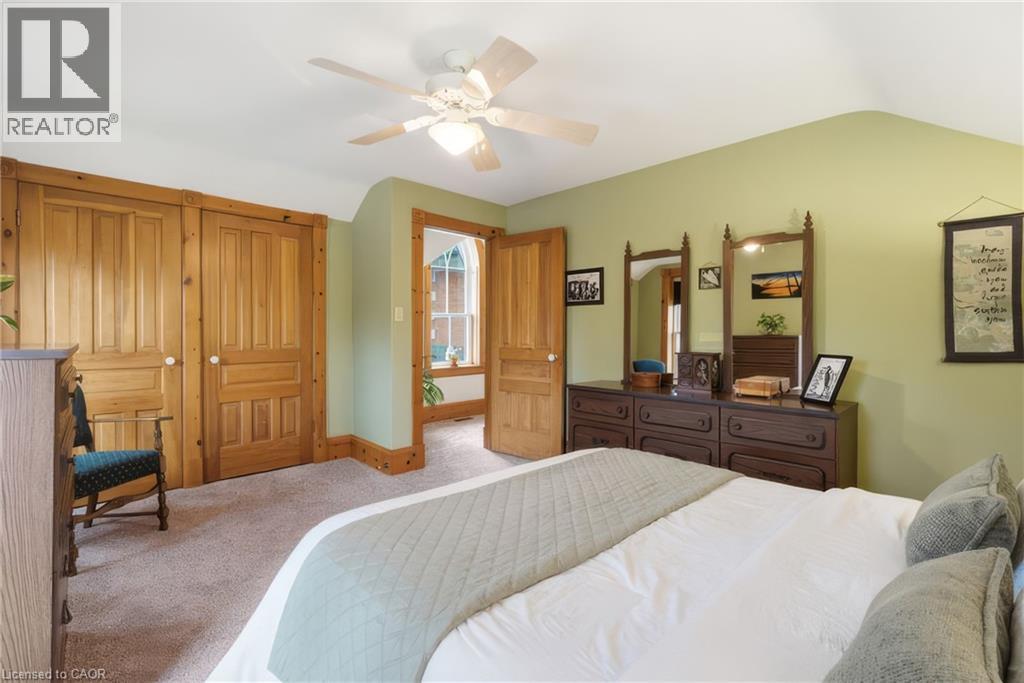 24 Queensway Drive, St. Jacobs, Ontario  N0B 2N0 - Photo 13 - 40820732