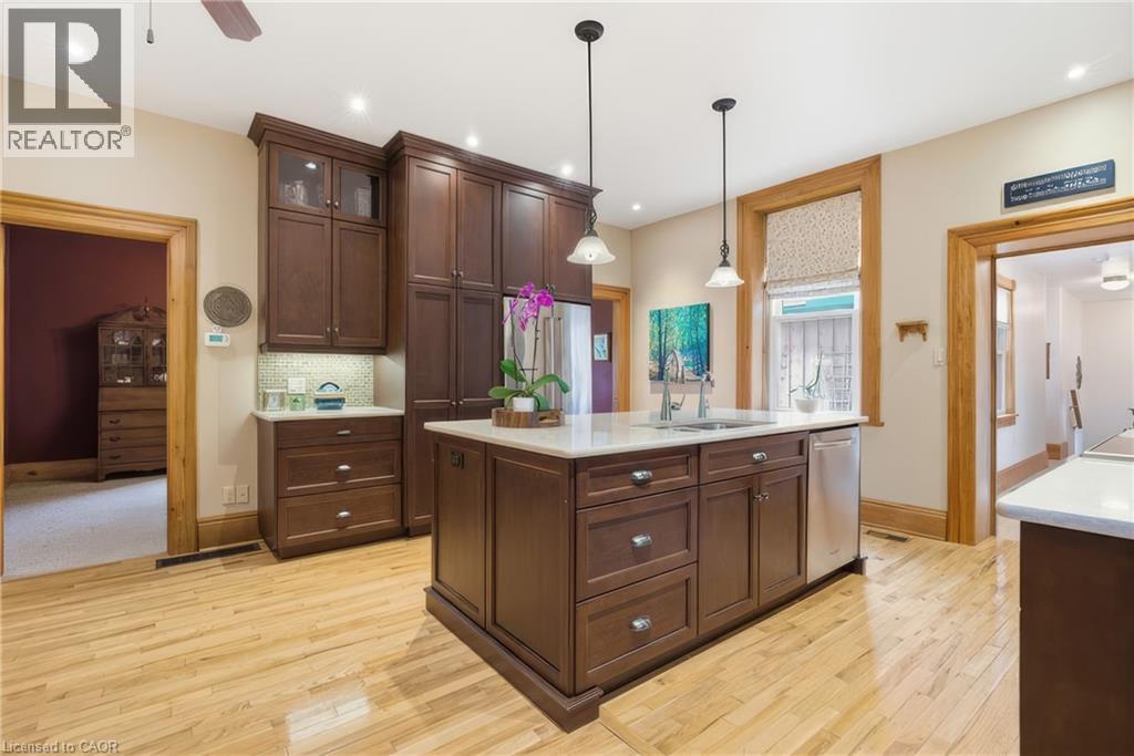 24 Queensway Drive, St. Jacobs, Ontario  N0B 2N0 - Photo 26 - 40820732