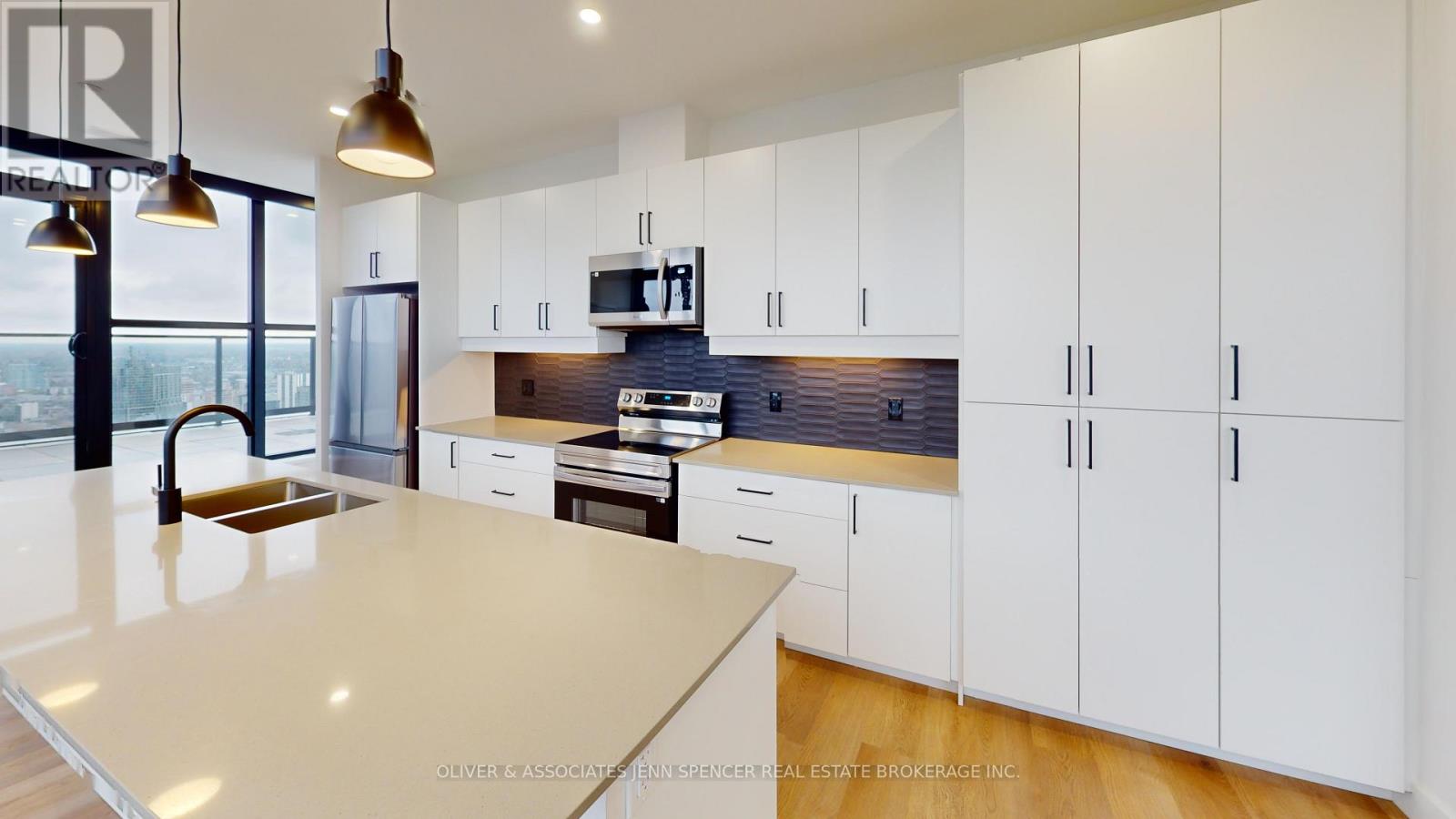 4003 - 100 Fullarton Street, London East, Ontario  N6A 1K1 - Photo 3 - X12998872