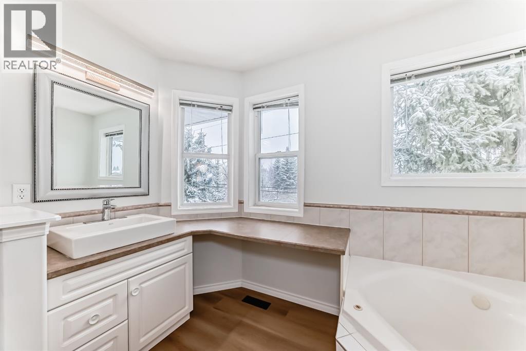 155 Prominence Heights SW, Calgary, Alberta  T3H 2Z6 - Photo 33 - A2301873