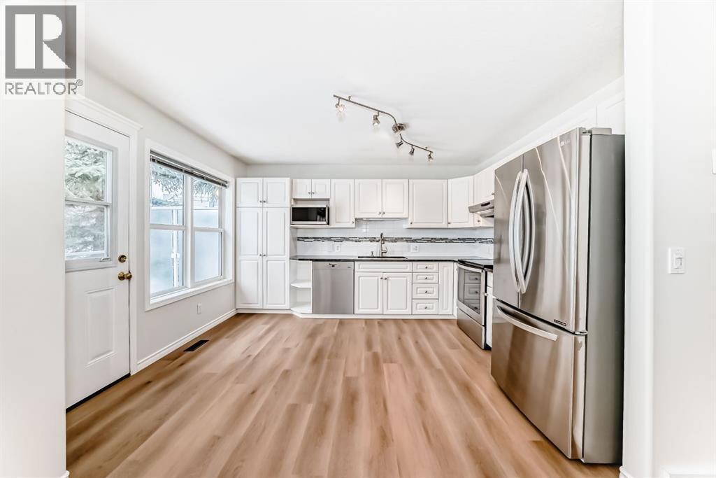 155 Prominence Heights SW, Calgary, Alberta  T3H 2Z6 - Photo 8 - A2301873