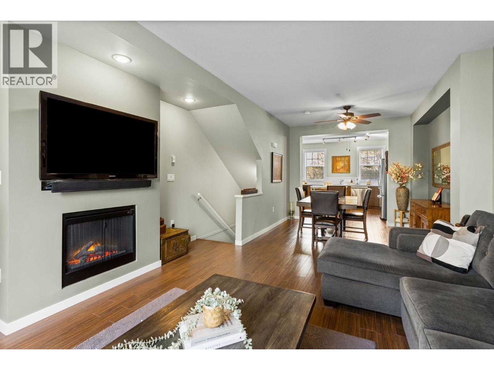 25 2495 Davies Avenue, Port Coquitlam, British Columbia  V3C 0B2 - Photo 4 - R3111495