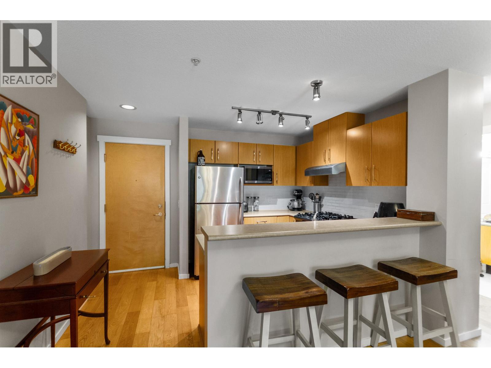 315 400 Klahanie Drive, Port Moody, British Columbia  V3H 5K9 - Photo 10 - R3111510