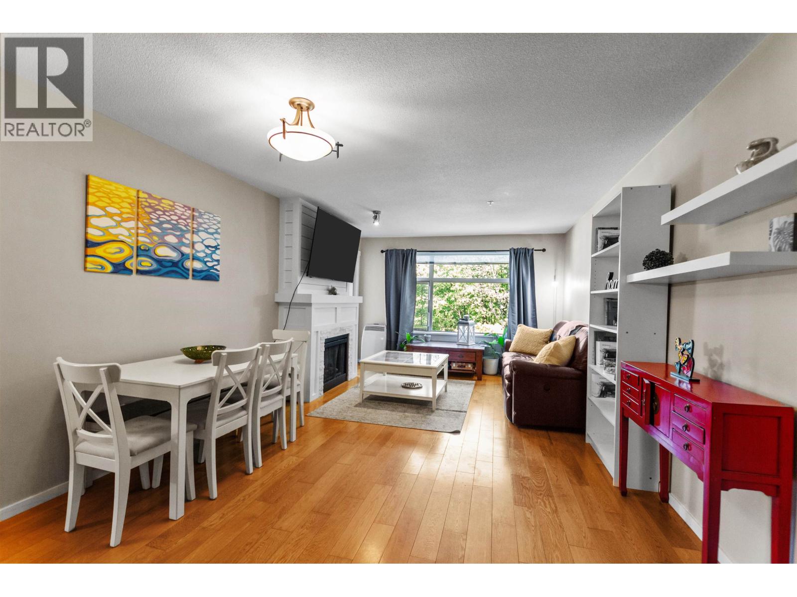 315 400 Klahanie Drive, Port Moody, British Columbia  V3H 5K9 - Photo 2 - R3111510