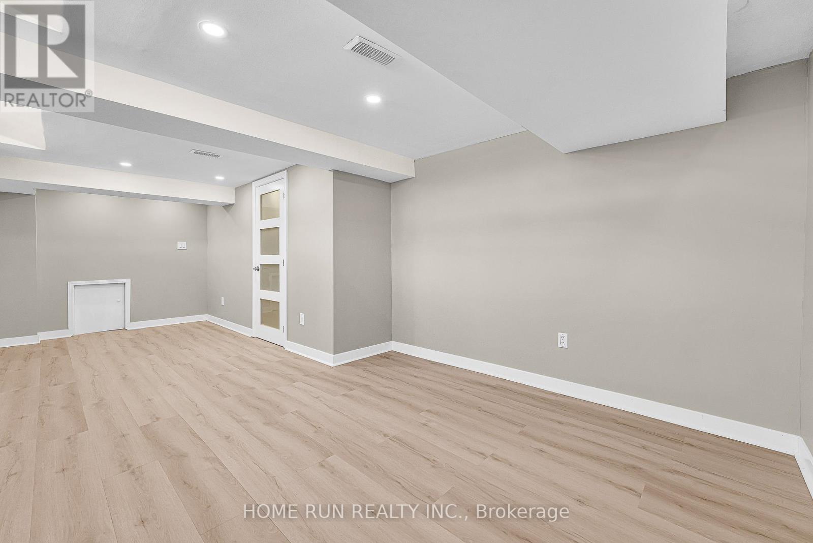 1259 Meadowlands Drive E, Ottawa, Ontario  K2E 6K4 - Photo 39 - X12988998