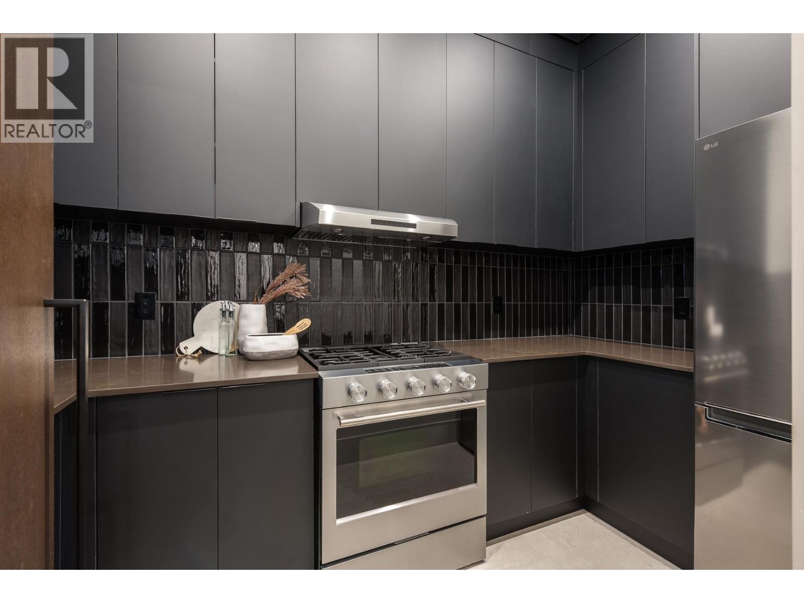 2145 Palliser Avenue, Coquitlam, British Columbia  V3K 1W9 - Photo 14 - R3111528