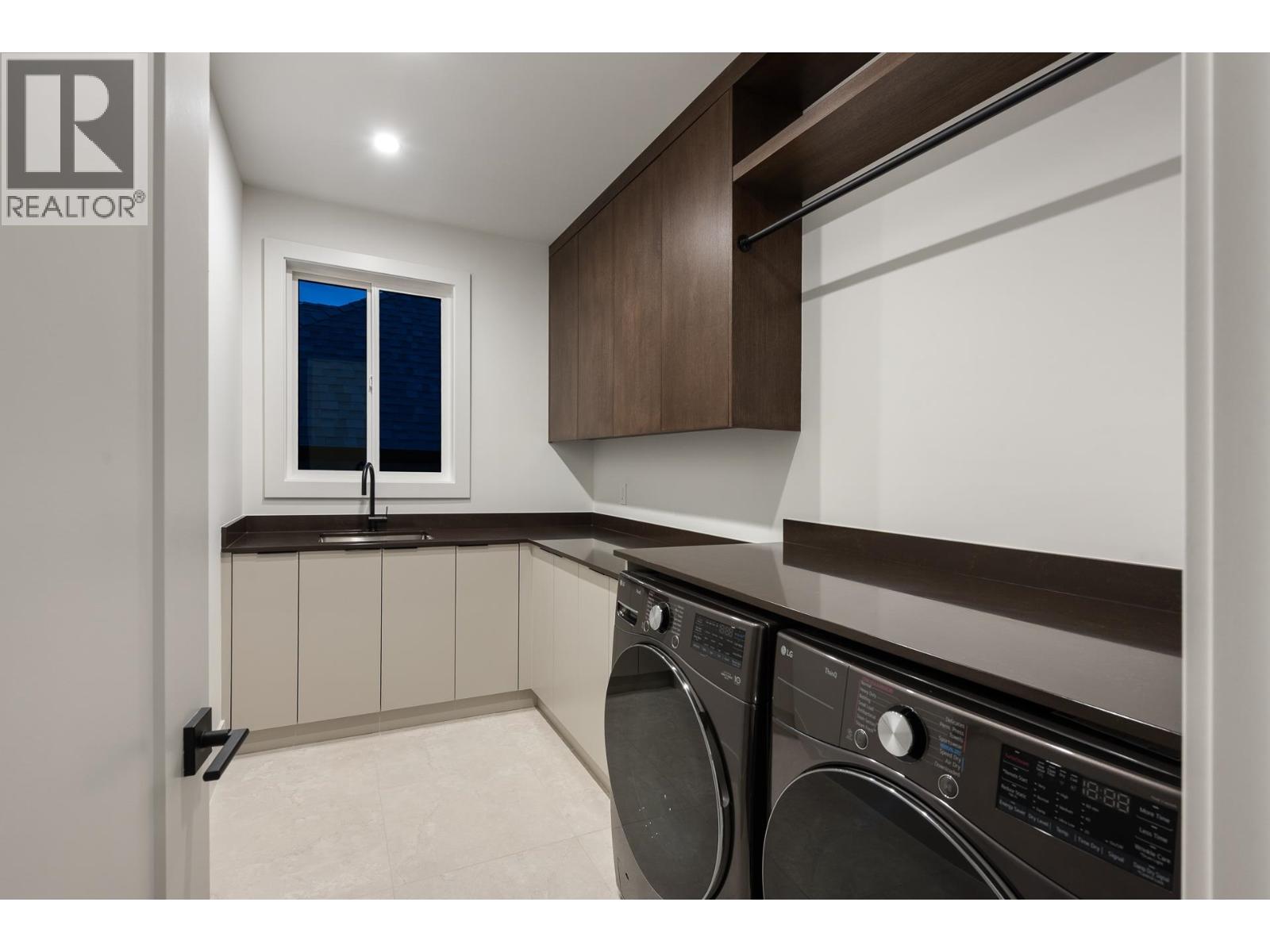 2145 Palliser Avenue, Coquitlam, British Columbia  V3K 1W9 - Photo 30 - R3111528