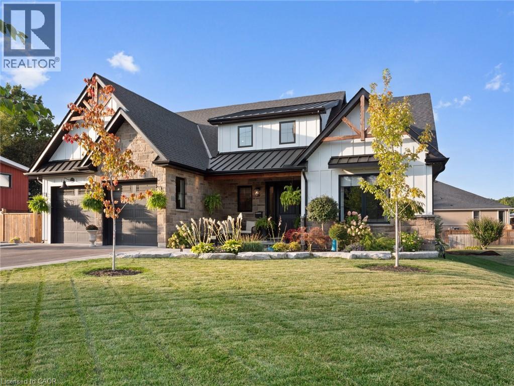 253 Central Avenue, Grimsby, Ontario  L3M 1X6 - Photo 2 - 40820894