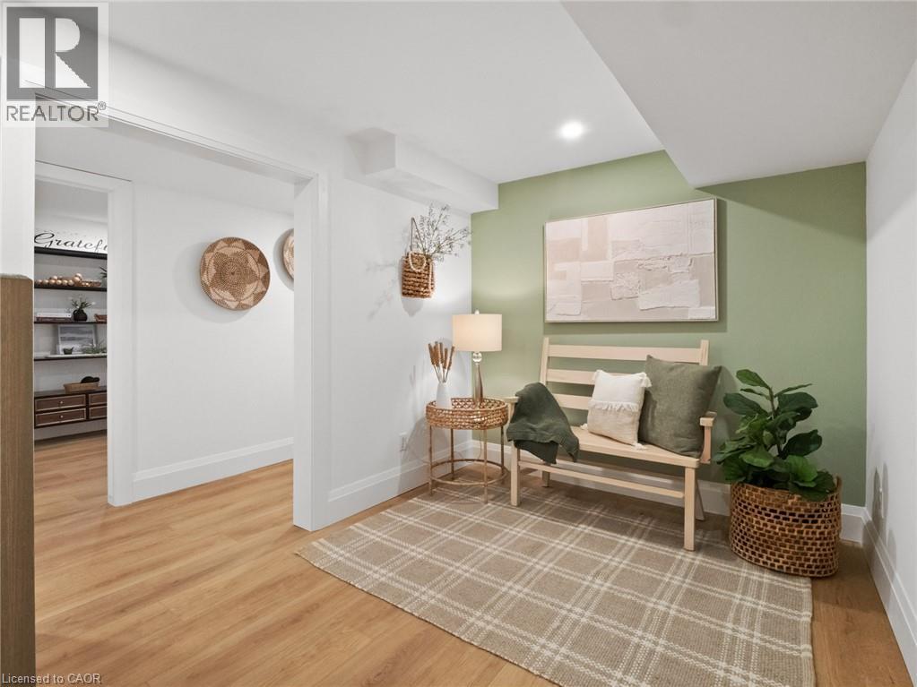 253 Central Avenue, Grimsby, Ontario  L3M 1X6 - Photo 29 - 40820894