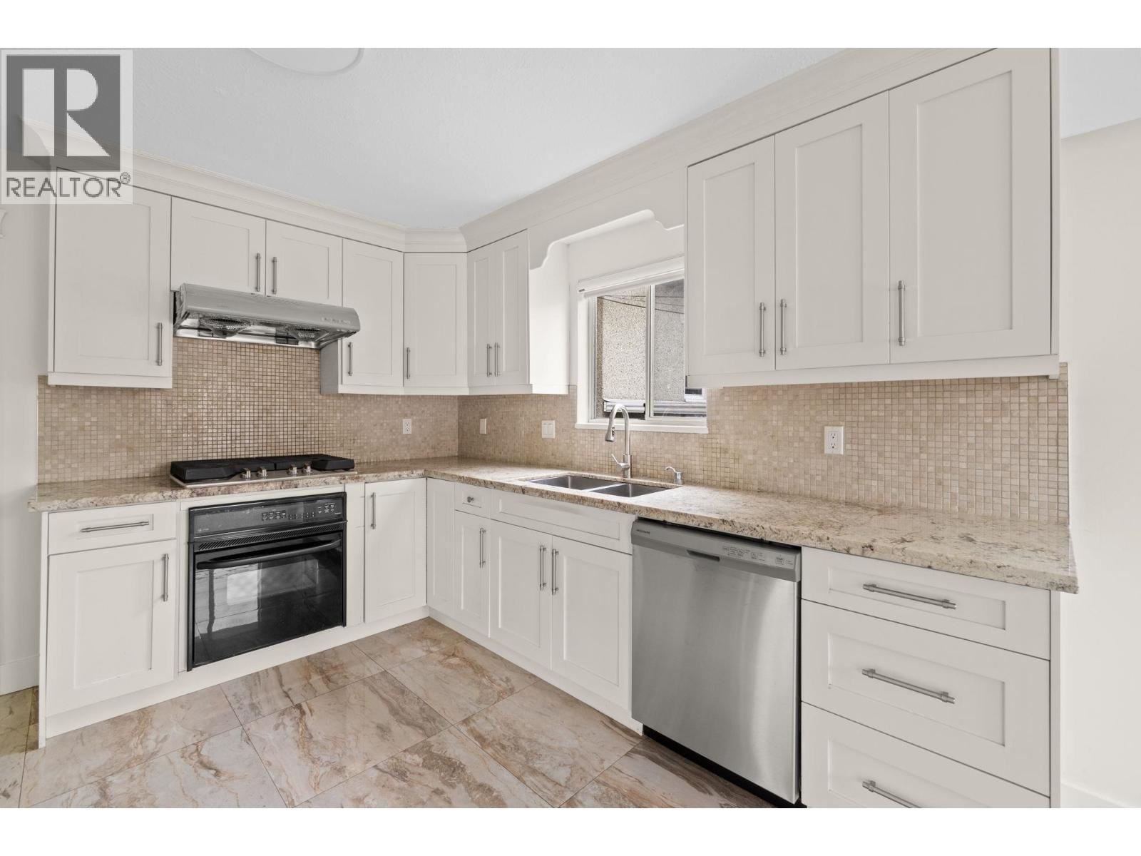 8191 Osler Street, Vancouver, British Columbia  V6P 4E3 - Photo 11 - R3111102