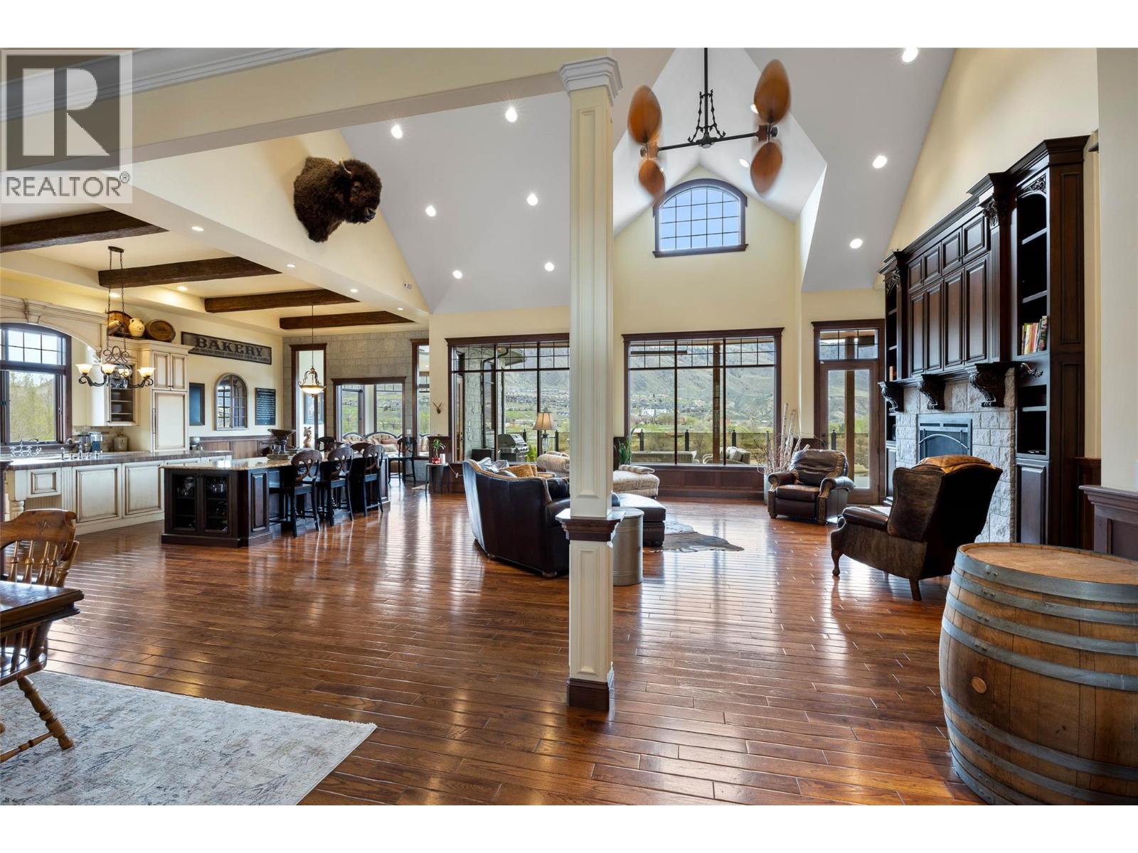 1580 Lorne Street, Kamloops, British Columbia  V2C 1X6 - Photo 36 - 10379425