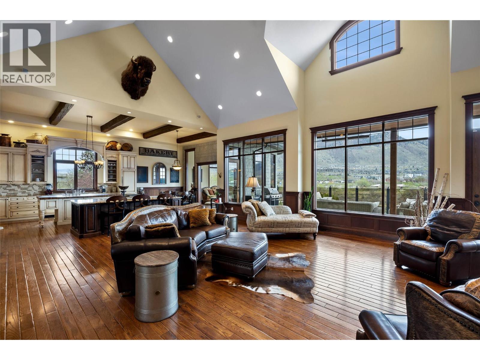 1580 Lorne Street, Kamloops, British Columbia  V2C 1X6 - Photo 38 - 10379425