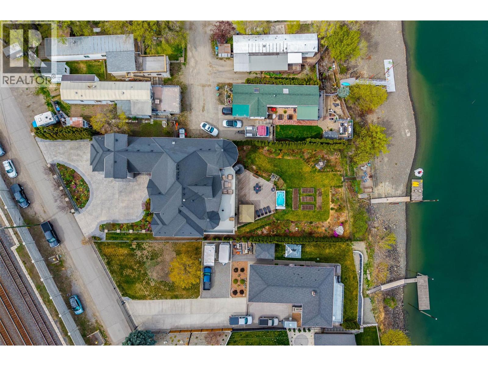 1580 Lorne Street, Kamloops, British Columbia  V2C 1X6 - Photo 86 - 10379425