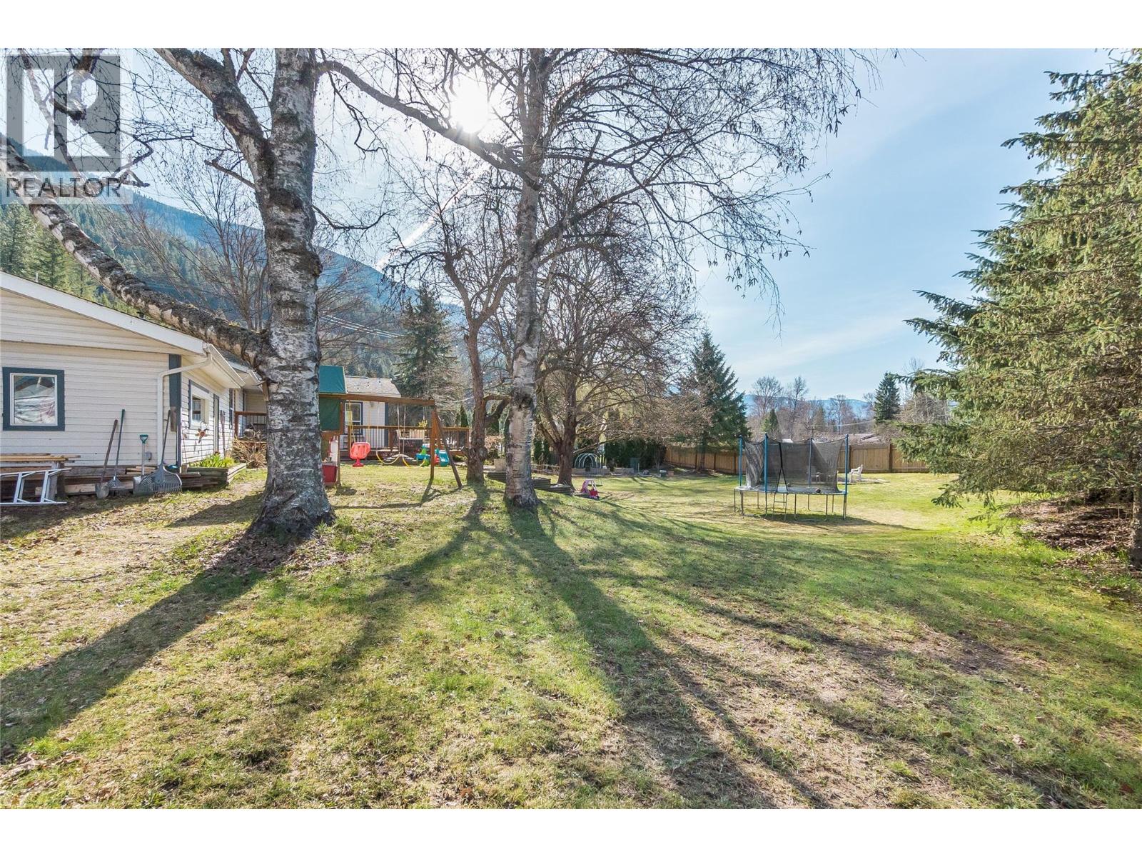 2451 Cunningham Road, Slocan Park, British Columbia  V0G 2E0 - Photo 56 - 10383257