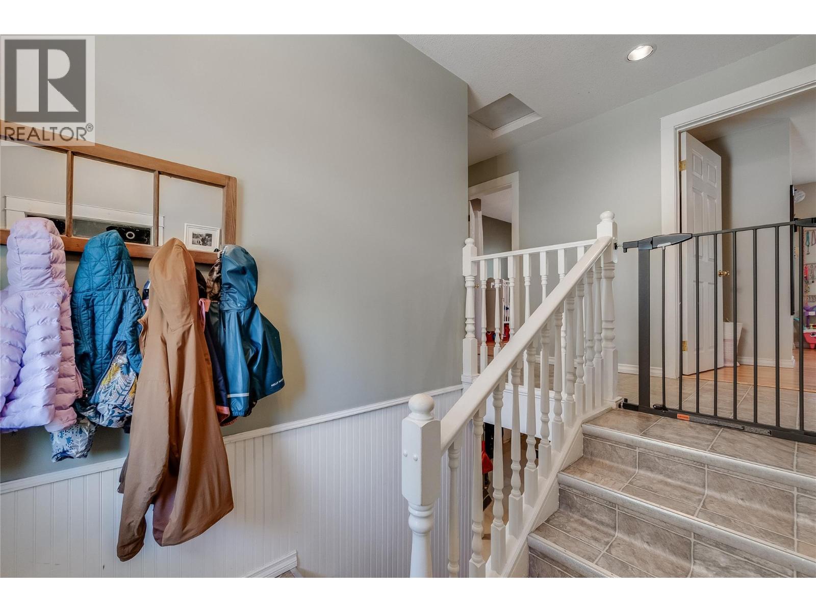 2451 Cunningham Road, Slocan Park, British Columbia  V0G 2E0 - Photo 7 - 10383257