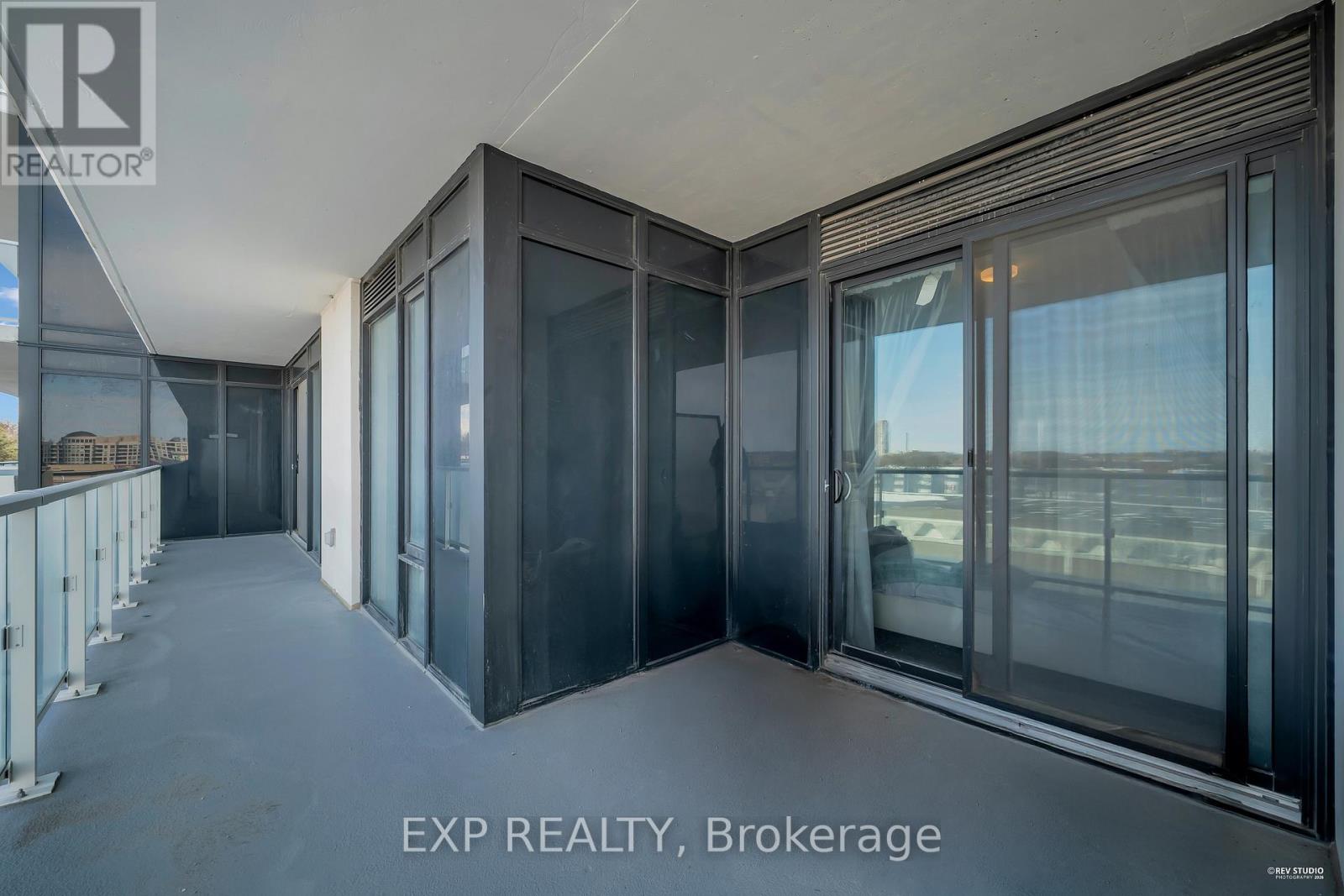 313 - 50 Oneil Road, Toronto, Ontario  M3C 0R2 - Photo 7 - C12998862