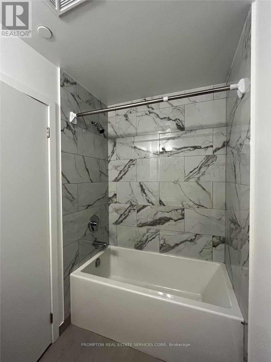 214 - 38 Forest Manor Road, Toronto, Ontario  M2J 1M5 - Photo 8 - C12998874