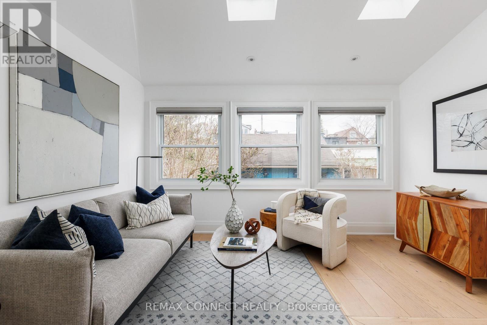 20 Fenwick Avenue, Toronto, Ontario  M4K 3H3 - Photo 24 - E12998852