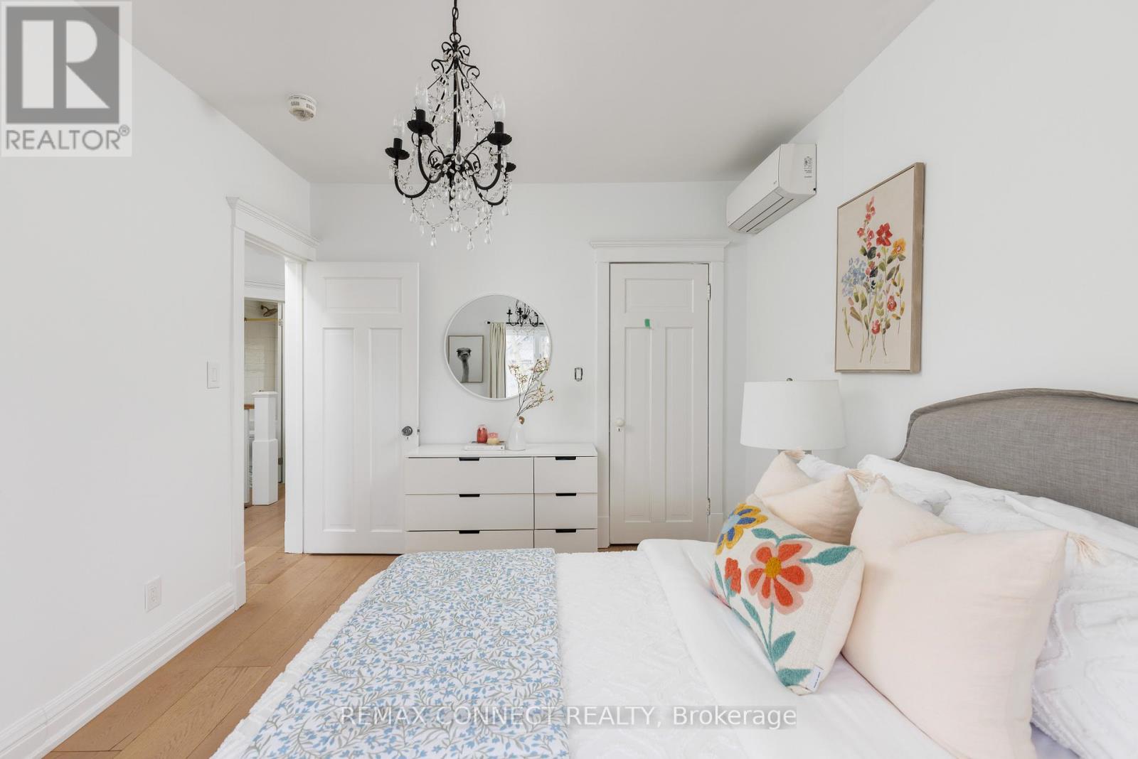 20 Fenwick Avenue, Toronto, Ontario  M4K 3H3 - Photo 34 - E12998852