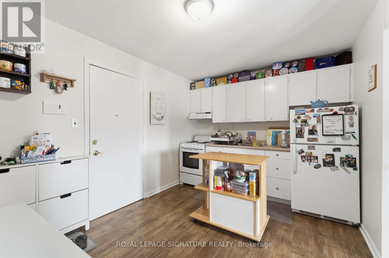 220-228 West Street, Port Colborne, Ontario  L3K 4E3 - Photo 18 - X12996310