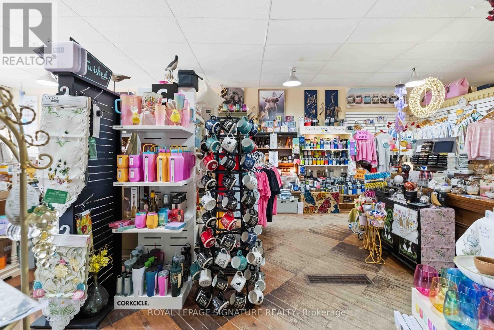 220-228 West Street, Port Colborne, Ontario  L3K 4E3 - Photo 31 - X12996310