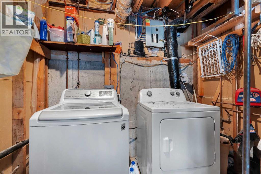 1003 Berkley Drive NW, Calgary, Alberta  T3K 1E3 - Photo 29 - A2301092