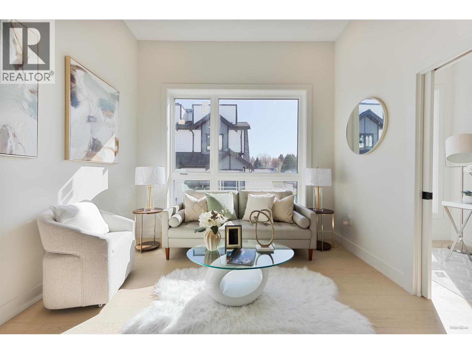 103 1406 E 18th Avenue, Vancouver, British Columbia  V1V 1V1 - Photo 3 - R3111558