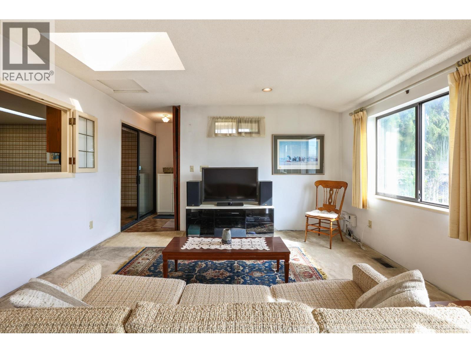 5336 Knight Street, Vancouver, British Columbia  V6P 2T9 - Photo 6 - R3108894