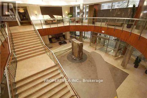 731 - 3888 Duke Of York Boulevard, Mississauga, Ontario  L5B 4P5 - Photo 15 - W12998884