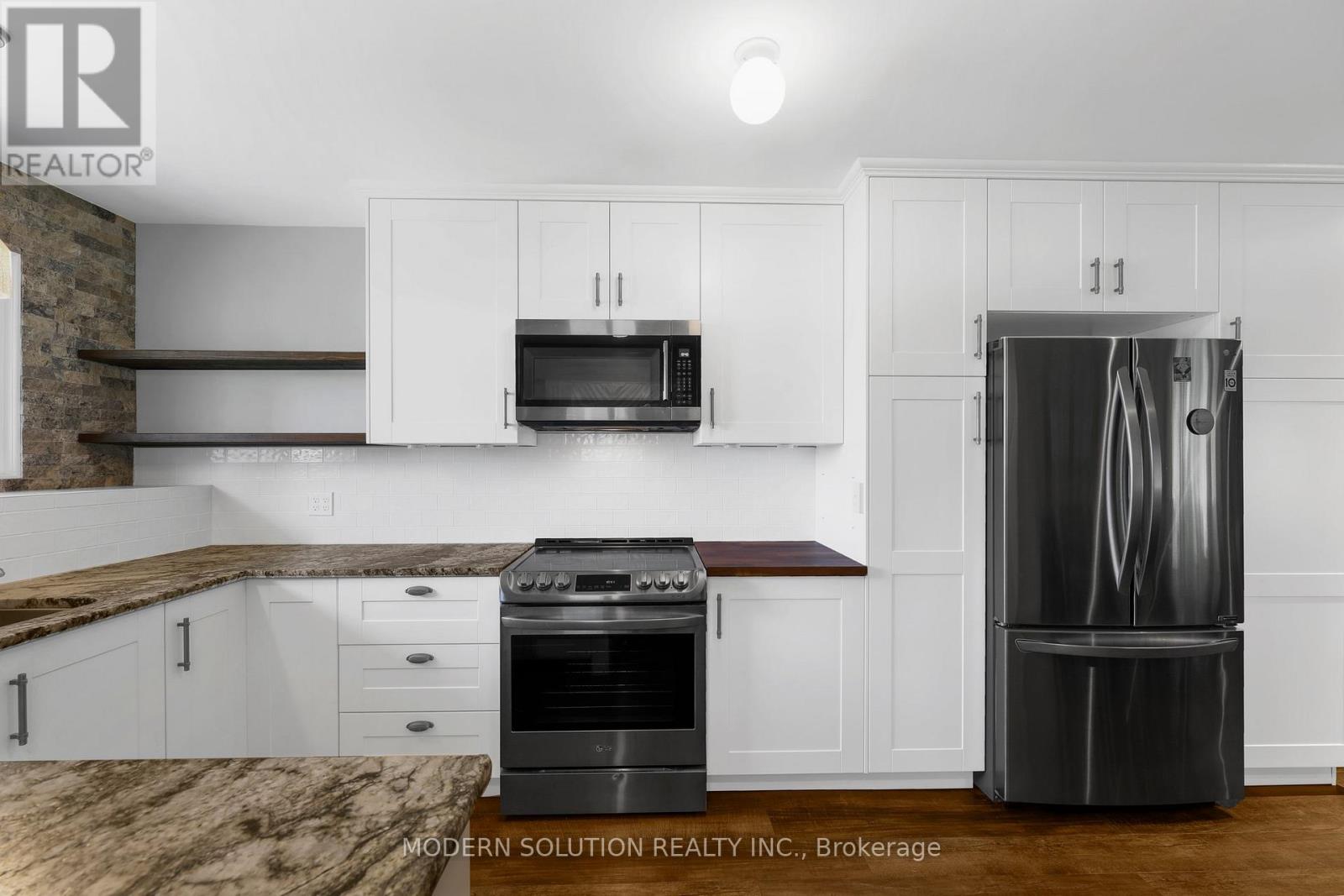 134 Clarke Street N, Woodstock, Ontario N4S 7M7 - Photo 17 - X12998866