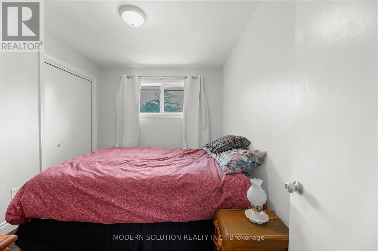 134 Clarke Street N, Woodstock, Ontario N4S 7M7 - Photo 25 - X12998866