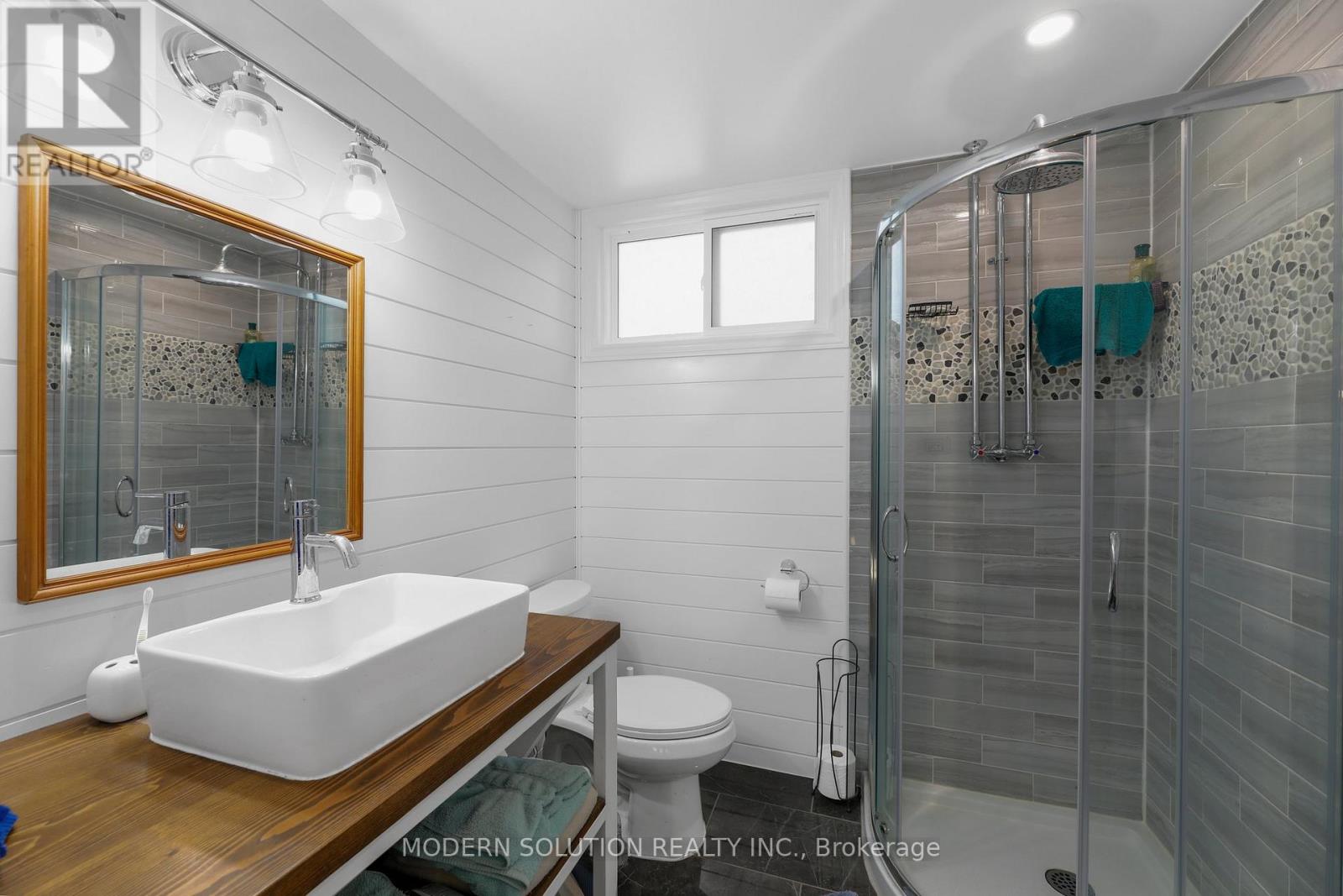 134 Clarke Street N, Woodstock, Ontario N4S 7M7 - Photo 30 - X12998866