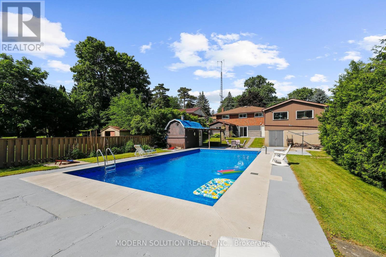 134 Clarke Street N, Woodstock, Ontario N4S 7M7 - Photo 40 - X12998866