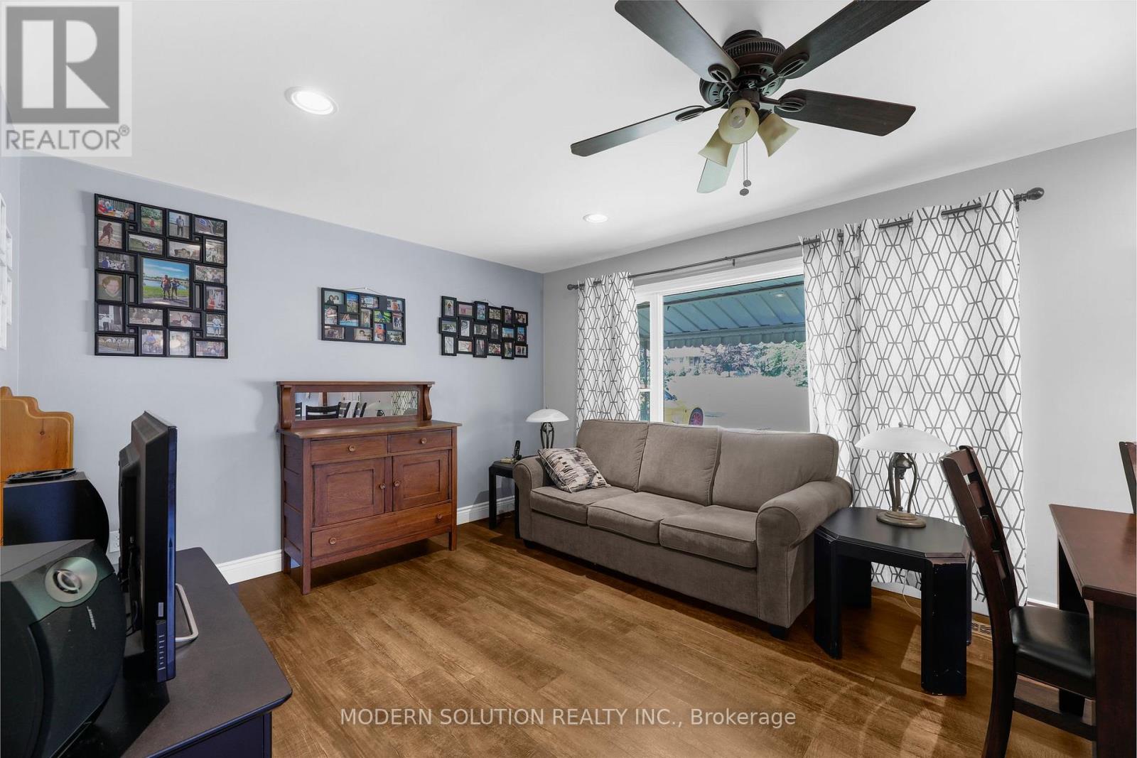 134 Clarke Street N, Woodstock, Ontario N4S 7M7 - Photo 7 - X12998866