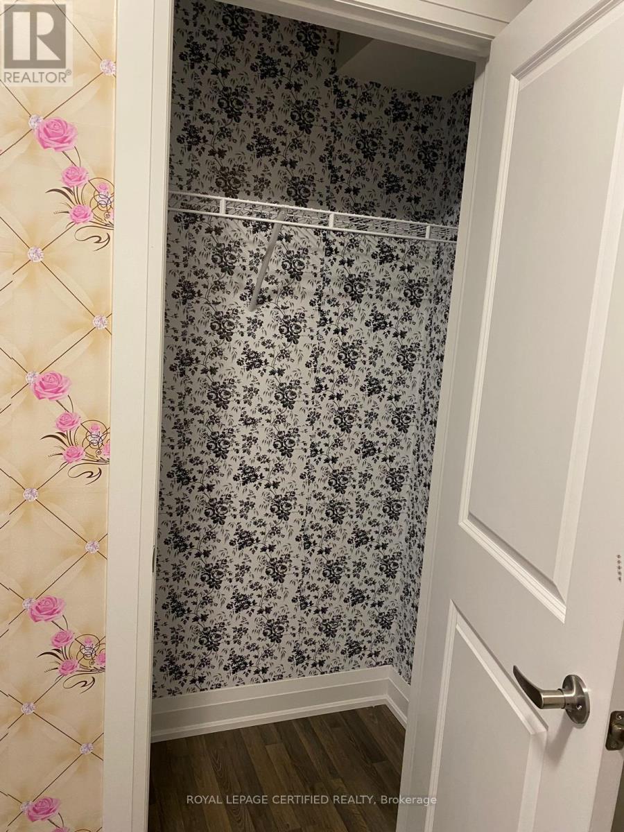 Room 1 - 1762a Lawrence Avenue W, Toronto, Ontario M6L 0A3 - Photo 7 - W12960534